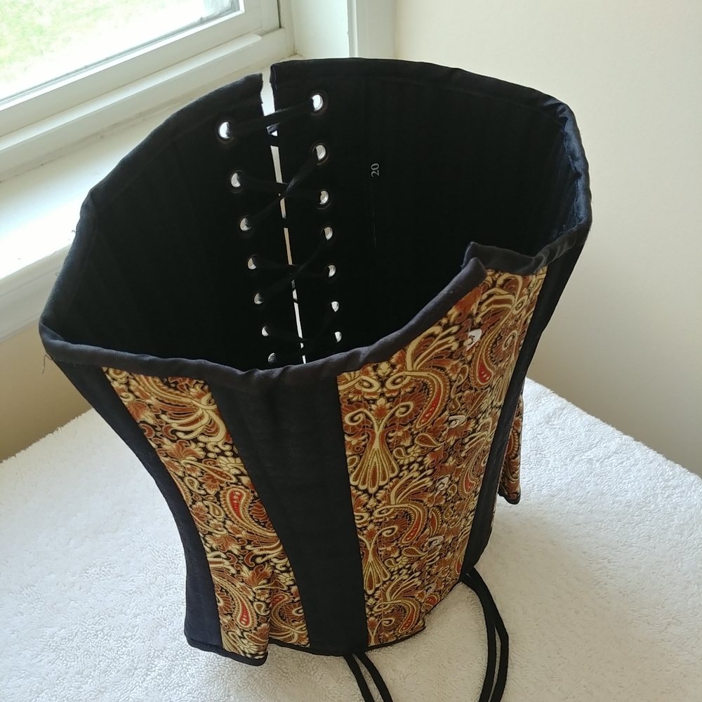 Corset, 20", Under Bust, Strapless, Boned, Lace Up
